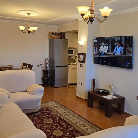 City Oasis In The Heart Of Tiranë Ngoại thất bức ảnh